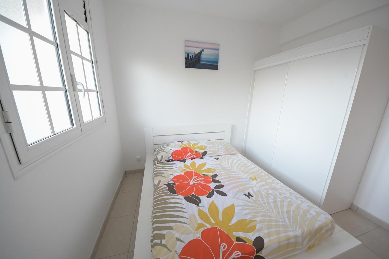Residence Fruit De La Passion F4 Sainte-Anne Luaran gambar